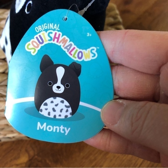 Squishmallows Monty the border collie dog in 5” - Picture 5 of 8